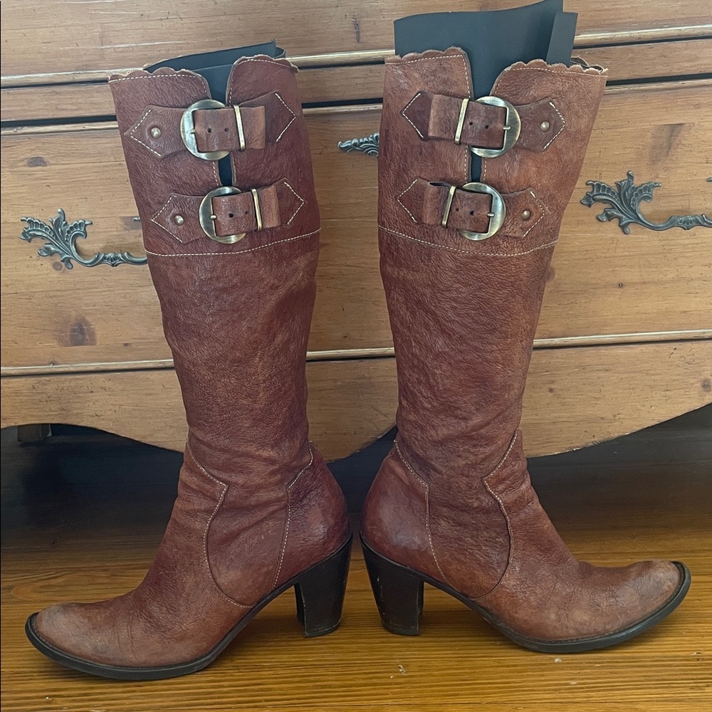TENTAZIONE GORGEOUS, Brown Leather  Boots. Size 39
